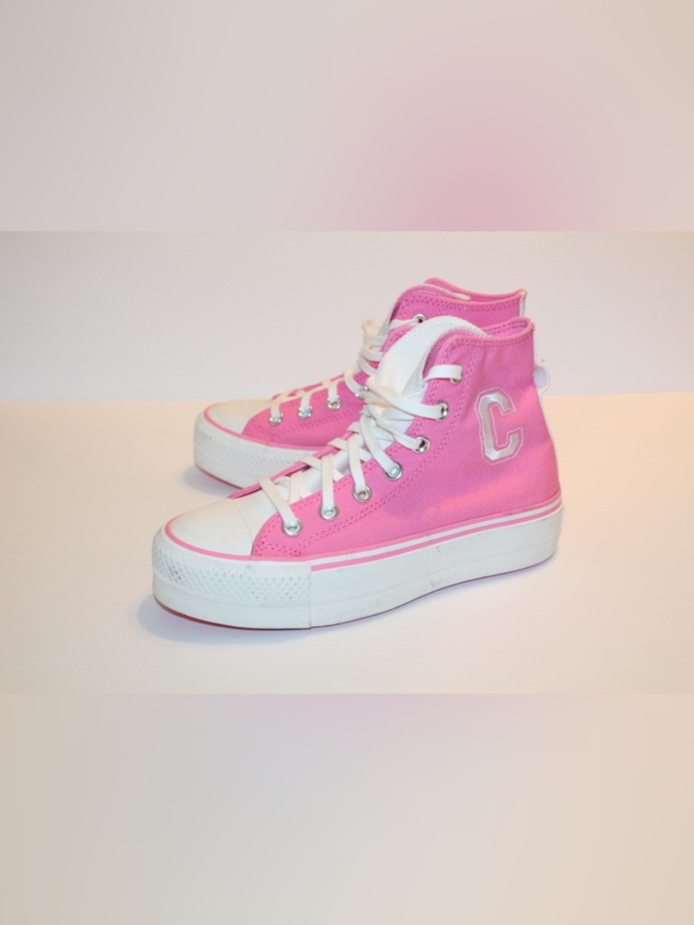 Converse CTAS Lift Hi Top Shoes Size Women’s 6